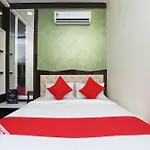 Hotel O Abi Inn Hotel Near Dhakuria Manipal Hospital